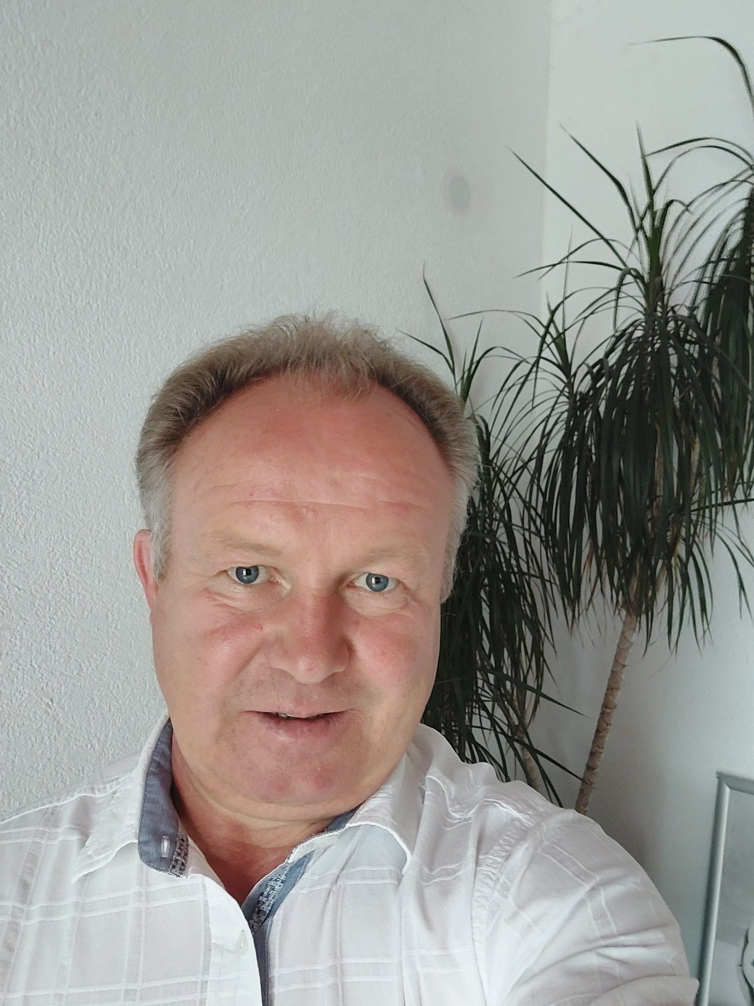 Diskussion über Beleuchtung in Grumbach Stadtratsmitglied Warnat sieht