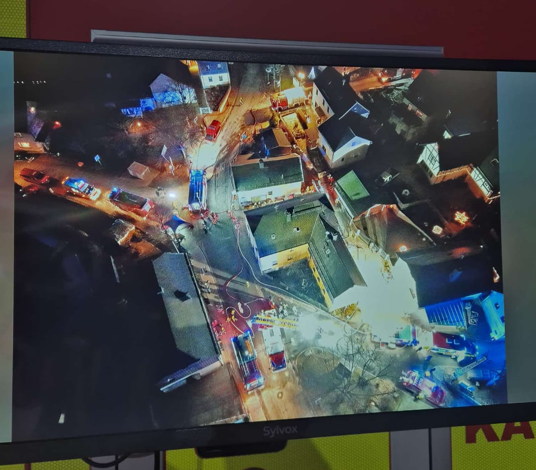 Gebäudebrand an Heiligabend in Harra