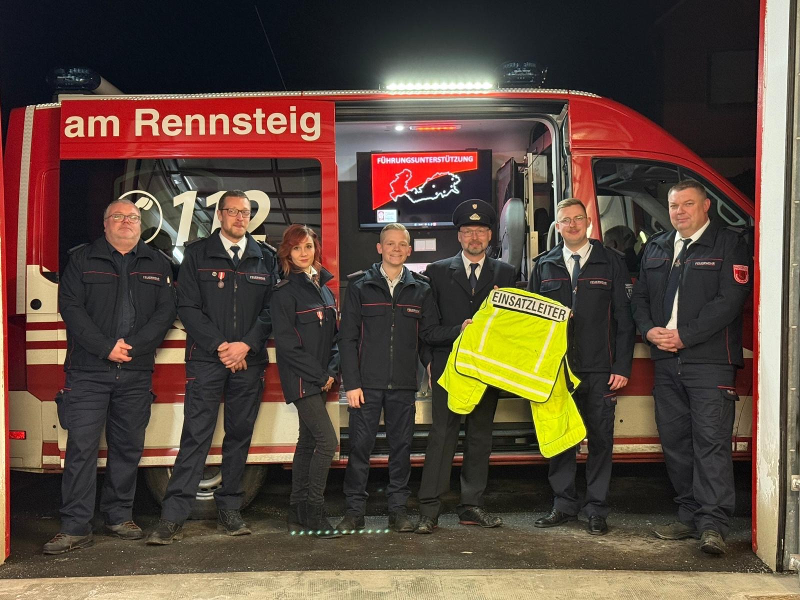 Generationenwechsel an der Spitze: Feuerwehr Harra wählt neue Führung